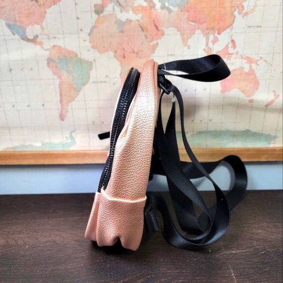 BRAND NEW Adidas Originals Mini PU Leather Backpack - Picture 4 of 5